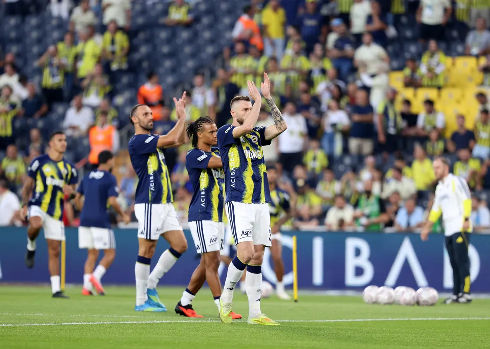 canli-anlatim-fenerbahce-besiktas-1788628302019.jpg Canlı anlatım: Fenerbahçe - Beşiktaş - 4