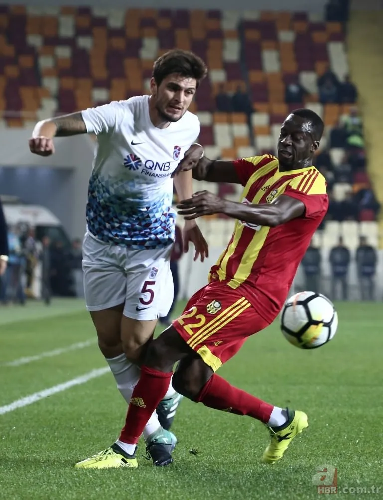 Yeni Malatya - Trabzonspor maçından kareler 14