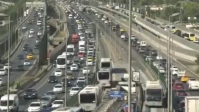 İstanbul’da sabah trafiği