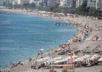 Tatil planı yapanlar dikkat! Bilim Kurulu üyesinden flaş uyarı