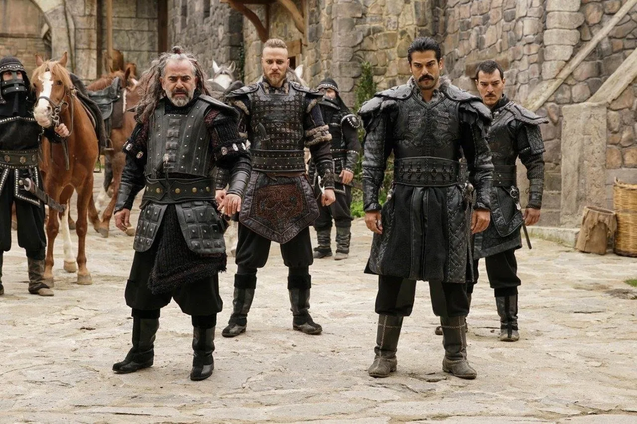 Dizilerin yeni sezonları ne zaman başlayacak? EDHO, Arka Sokaklar, Kuruluş Osman yeni sezon tarihi belli mi?