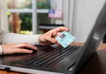 Green Card başvuruları için son tarih! Green Card sonuçları ne zaman açıklanacak? Sonuç sorgulama ekranı