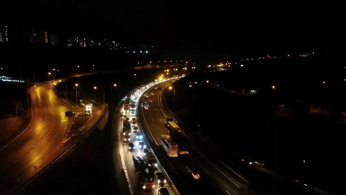 TEM'de zincirleme kaza!