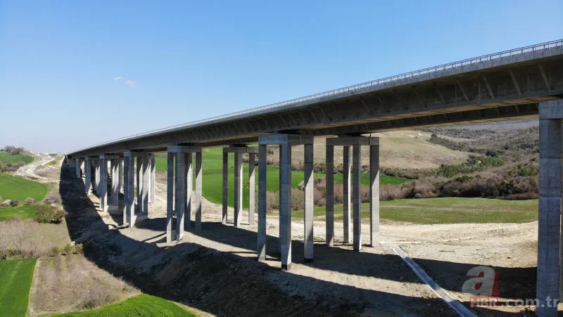 Çanakkale Ruhu, 1915 Çanakkale Köprüsü'nde yaşıyor: 4 top mermisi detayı 12