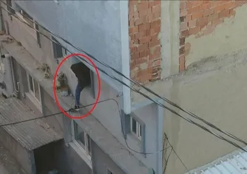 Bursa'da nefes kesen kovalamaca! Çatılara çıktılar helikopterle takip edildiler