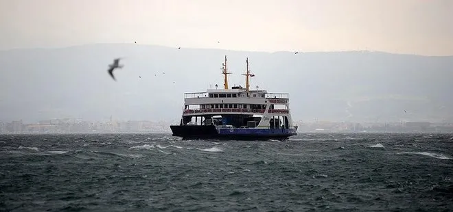 Son dakika: Kuzey Ege’de feribot seferlerine fırtına engeli