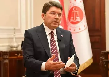 Bakan Yılmaz Tunç duyurdu: İzmir Adli Yargı Adalet Komisyonu Başkanı hakkında soruşturma başlatıldı
