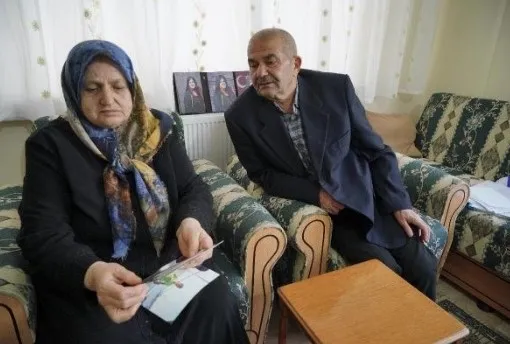 son-dakika-dogum-gunu-kutlamasinda-olen-savci-ozlem-salkimin-babasindan-korkunc-iddia-1640688891863.jpg Son dakika! Doğum günü kutlamasında ölen savcı Özlem Salkım’ın babasından korkunç iddia - 2