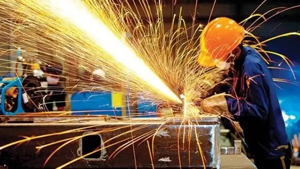 Yılın zirvesi! Sanayide çarklar ihracat için dönüyor - 1