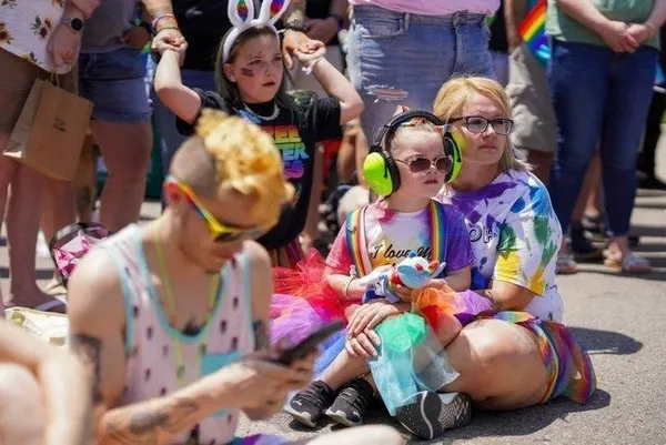 Belçika’da ahlak dışı ‘zorunlu cinsel eğitim’ yasalaştı! İlkokul çocuklarına cinsel içerikli film izletecekler!