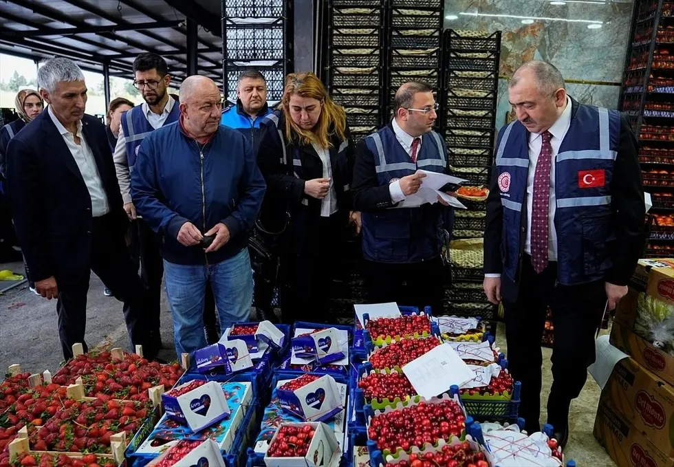 Sofradaki sülale boyu soyguna son darbe: Ticaret Bakanı Ömer Bolat yeni hal yasasını ve fahiş fiyat cezalarını duyurdu - 2