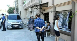 İzmir’de genç kız dehşet saçtı