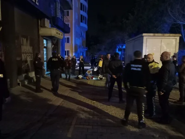 1679464494099.jpg Aydın’da korkunç olay! Kızını darbeden kocasına kızıp... - 7