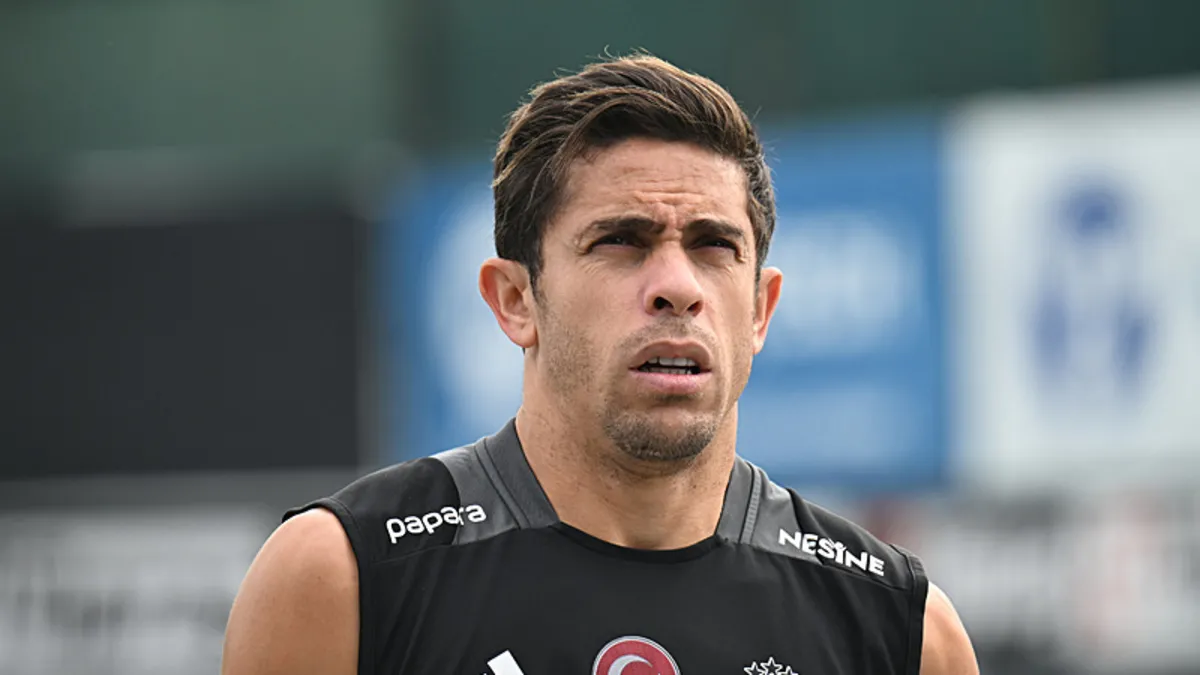 Beşiktaş'ta Gabriel Paulista'dan kötü haber