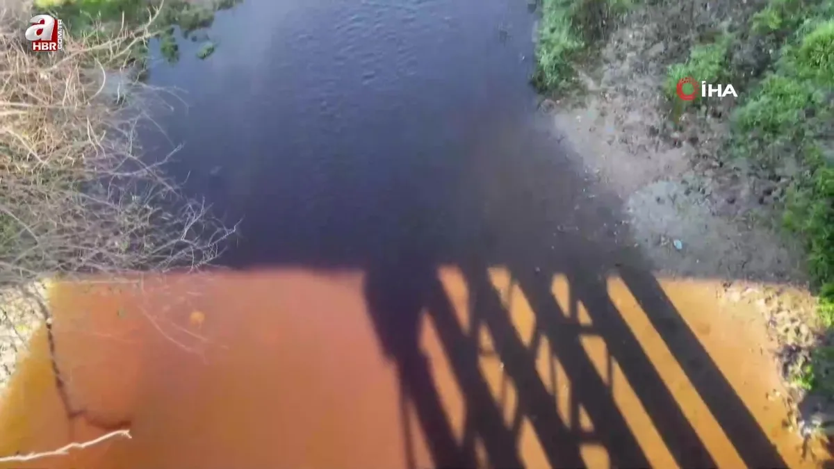 Şeytan deresinin rengi kahverengiye döndü