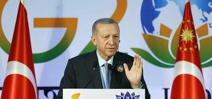 Başkan Erdoğan'dan G20 Liderler Zirvesi sonrası uçakta flaş açıklamalar: Tahıl koridoru, Türkiye'nin enerji merkezi olması, ABD ziyareti...