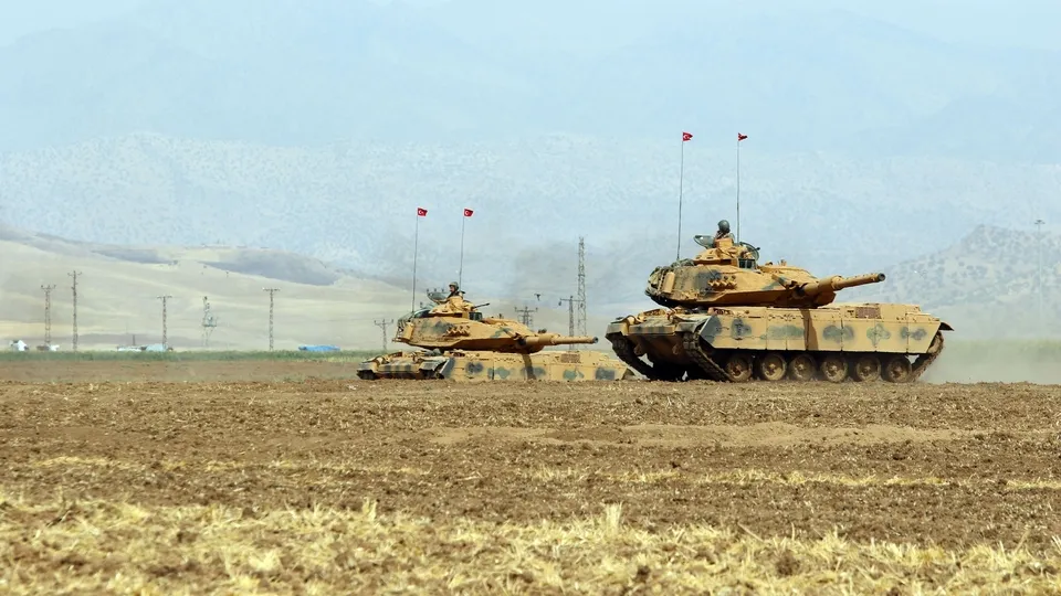 Tatbikat alanında hilal taktiği