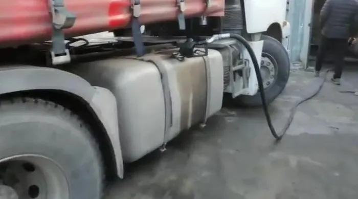 İstanbul’da kaçak akaryakıt operasyonu: 73 bin beş yüz litre ele geçirildi