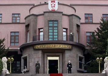 10 emekli tuğgeneralin rütbeleri söküldü