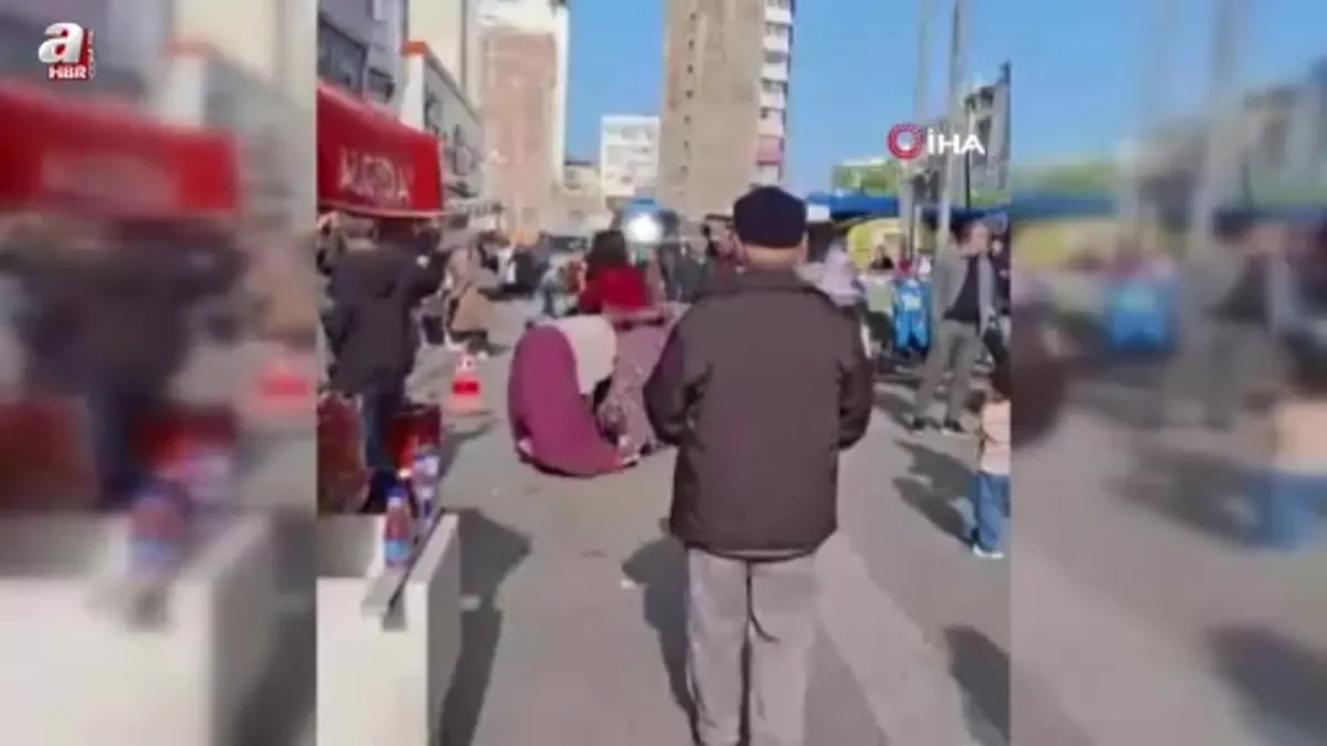 Kadınlar saç başa kavgaya tutuştu