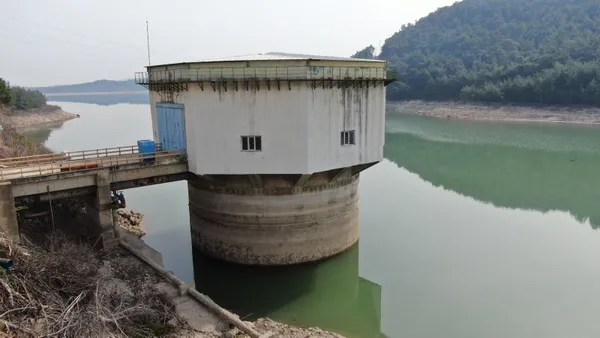 Tahtalı Barajı'nda son 23 yılın en kurak senesi! Eski halinden eser yok şimdi