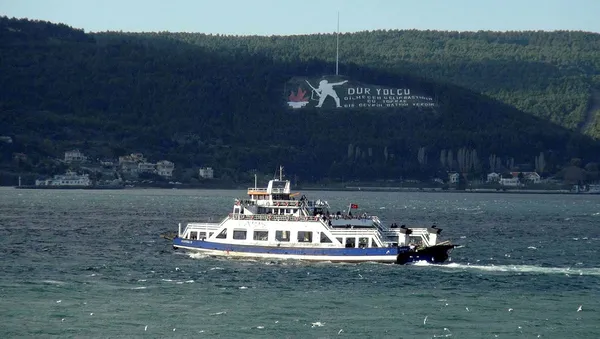 Çanakkale Boğazı'nda ulaşıma fırtına engeli - 1