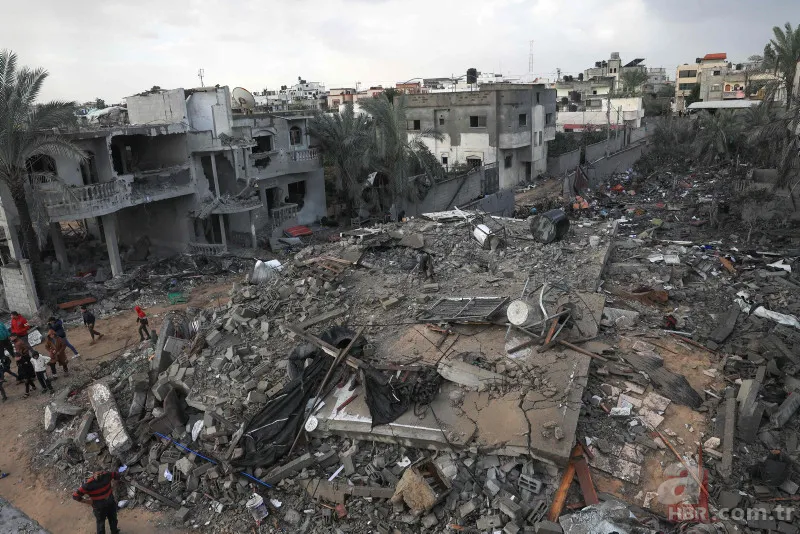 Katil İsrail'in Gazze'de katlettiği bebeklerin sesi oldular! İspanya'da duygulandıran deney 1