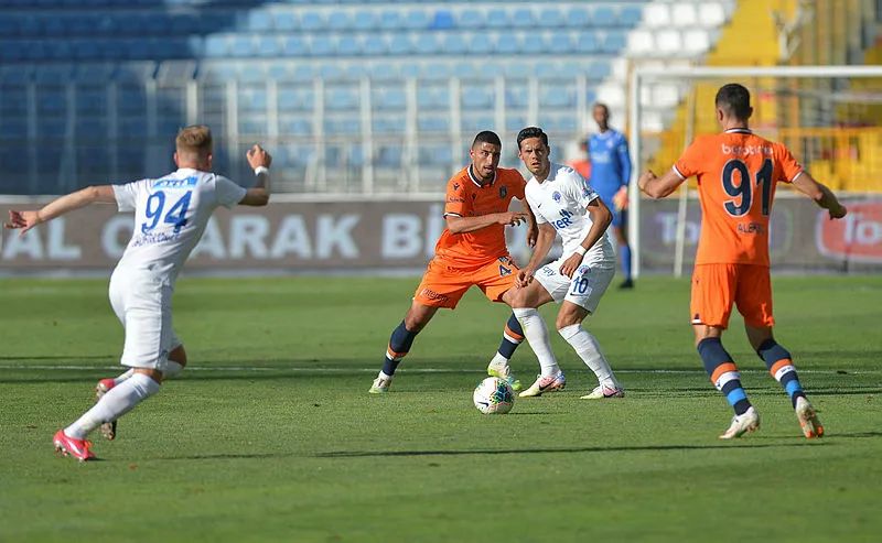 Kasımpaşa Başakşehir’i yendi Süper Lig sona erdi