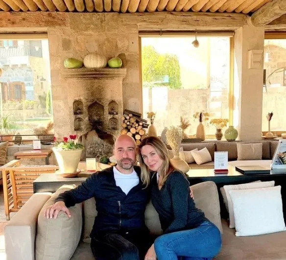 demet-sener-bu-defa-gercek-aski-buldu-tolga-arman-surpriziyle-unlu-guzeli-havalara-ucurdu-1636181336868.jpg Demet Şener bu defa gerçek aşkı buldu! Tolga Arman sürpriziyle ünlü güzeli havalara uçurdu