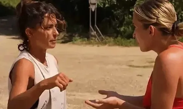 Survivor’dan elenen Pınar’ın vedası Sema Aydemir’i sevindirdi! Verdiği tepki gündem oldu! Diskalifiye edilmişti...