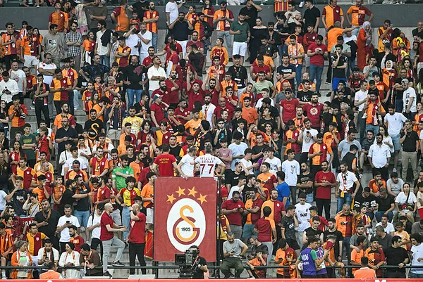 Galatasaray’dan çok kötü prova! Galatasaray 3-4 Hull City | 3 dakikada 3 gol...