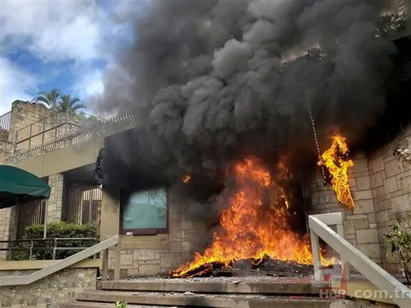 Honduras’ta protestocular ABD elçilik binasının kapısına dayandı 10