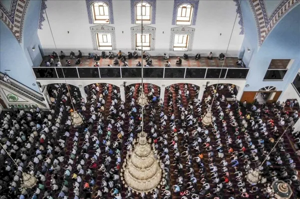 1702014029881.jpg 8 Aralık Cuma Hutbesi konusu nedir? Diyanet Cuma Hutbesi dinle - PDF indir! - 5