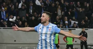 Beşiktaş’ta forvete son aday Sporar