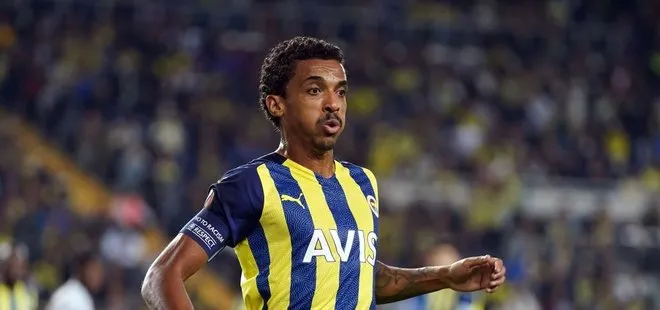 Fenerbahçeli taraftarlar Olympiakos maçında Gustavo’yu ıslıkladı