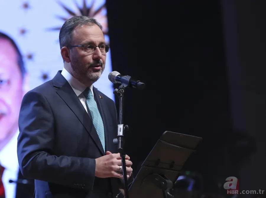 Bakan Kasapoğlu Yunus Emre anısına şiir okudu 1