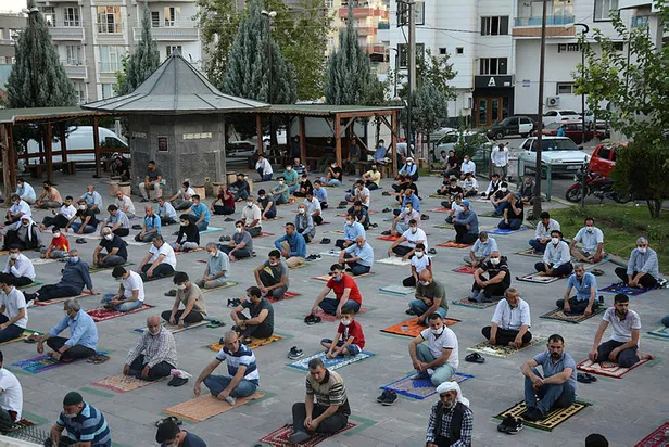Ordu bayram namazı saati: 13 Mayıs Ramazan Bayramı namazı Ordu'da saat kaçta kılınacak? - 2