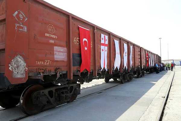 Türkiye ile Gürcistan arasındaki bir ilk! İhracat treni yola çıktı - 4
