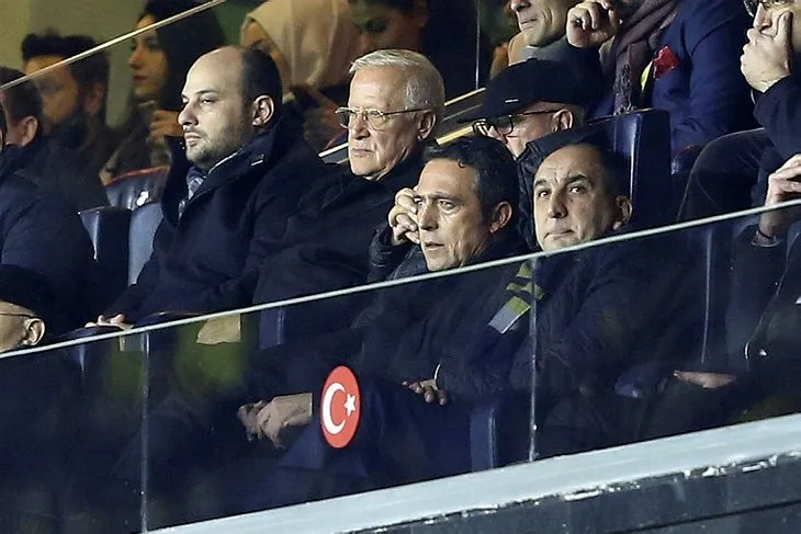 Fenerbahçe’de kriz toplantısı