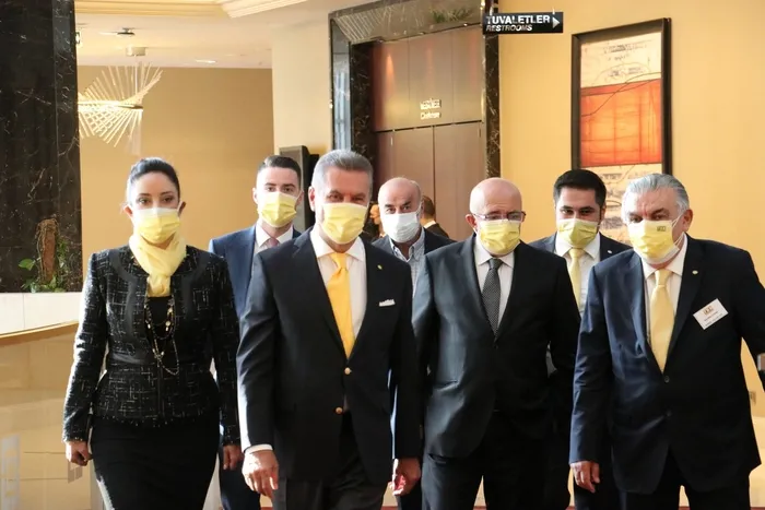 Son dakika: Mustafa Sarıgül’ün ekibi harekete geçti: CHP’li 20 vekil istifa edebilir