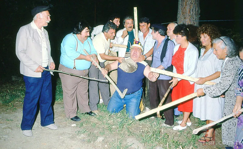 Perihan Abla nerede çekildi? Perihan Abla dizisi oyuncuları kimler? Perihan Abla sokağı, evi neresi? 6