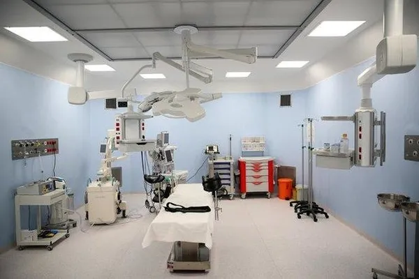 Defne Devlet Hastanesi 60 gün sonra hizmette! Ekipler gece gündüz çalışıyor