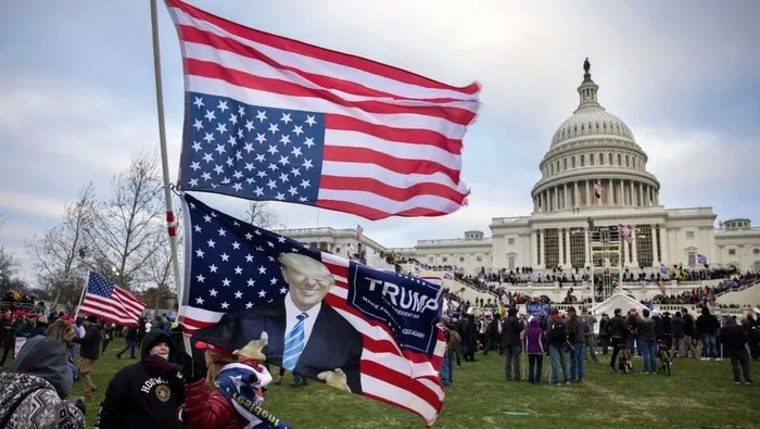 trumpin-baskanlik-torenine-dogru-fbi-uyardi-sayili-gunler-kala-yogun-guvenlik-onlemleri-alindi-1736931056203.jpg Arşiv