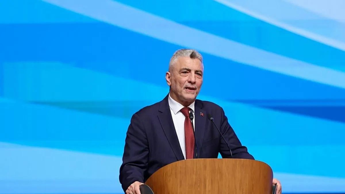 Ticaret Bakanı Ömer Bolat’tan piyasalara mesaj: Rezervler güçlü, temel mallarda fiyat istikrarı sağlanmıştır