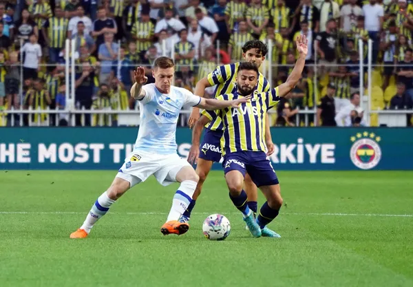 uefadan-4-turk-takimina-para-cezasi-1663093487611.jpg UEFA'dan 4 Türk takımına para cezası - 2
