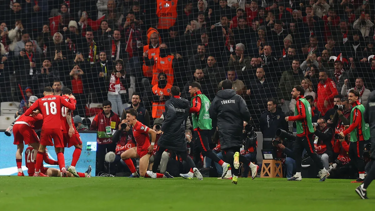 Vincenzo Montella’dan net mesaj: “Rakip kim olursa olsun fark etmez”