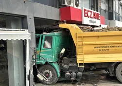 7 kişinin yaralandığı feci kazada saniye saniye dehşet!