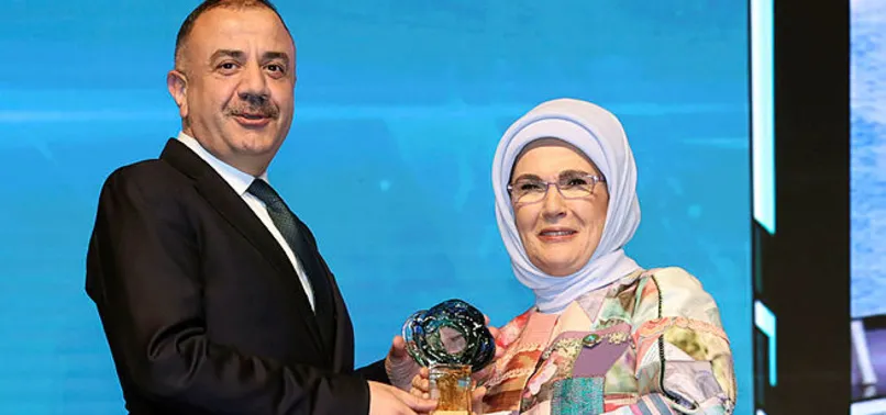 "Sıfır Atık Medya Ödülü" Turkuvaz Medya'ya: Uluslararası 3. Sıfır Atık Zirvesi'nde verilen ödülü A Haber Genel Müdürü Abdülhalik Çimen aldı