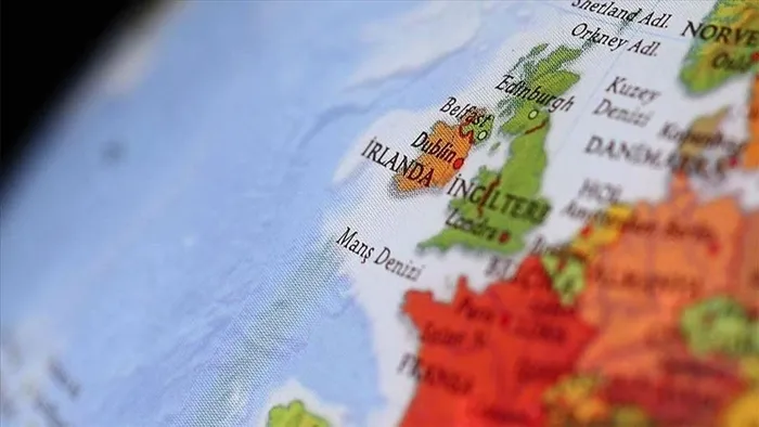 İngiltere Fransa'nın Londra Büyükelçisini bakanlığa çağırdı - 2
