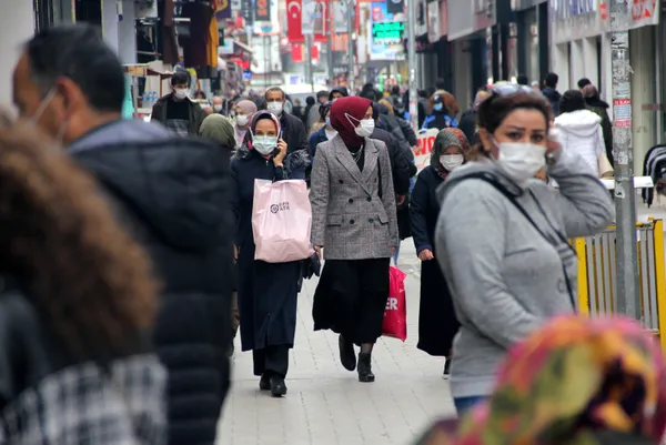 Son dakika: İçişleri Bakanlığı’ndan kademeli normalleşme genelgesi!